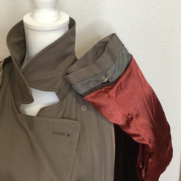 London Fog trench coat - Picture 9 of 12